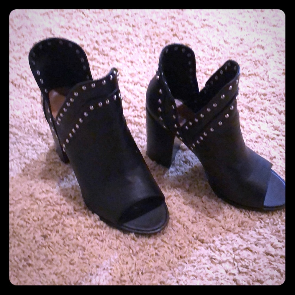 Ankle boots